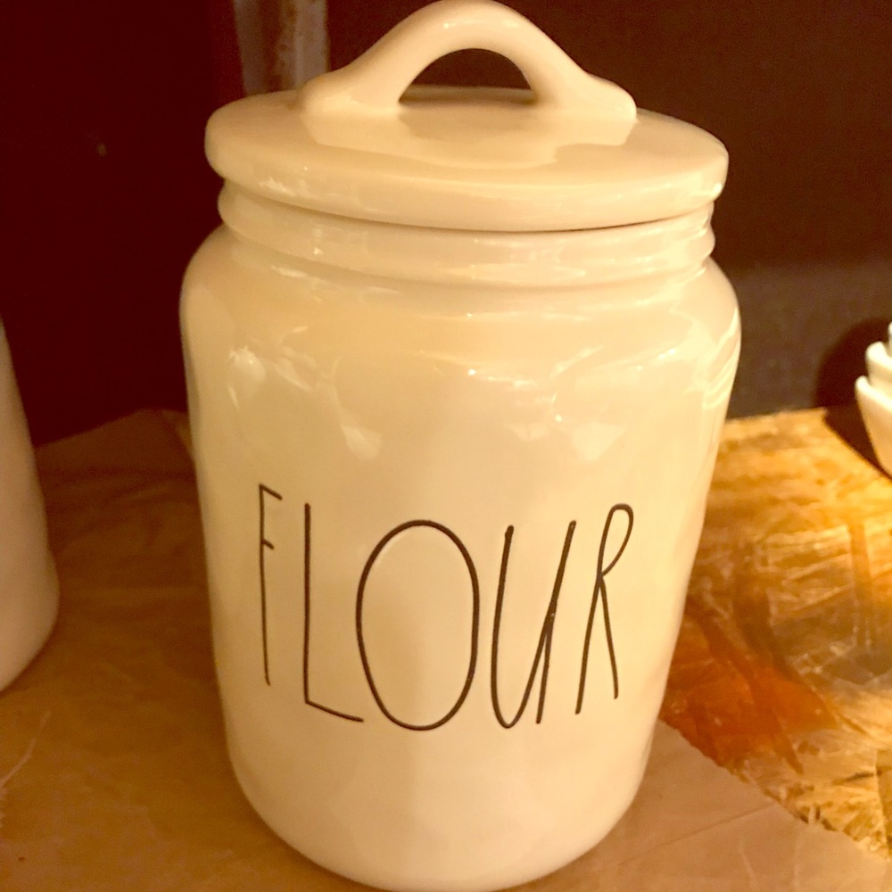 RESERVED Jennifer guest